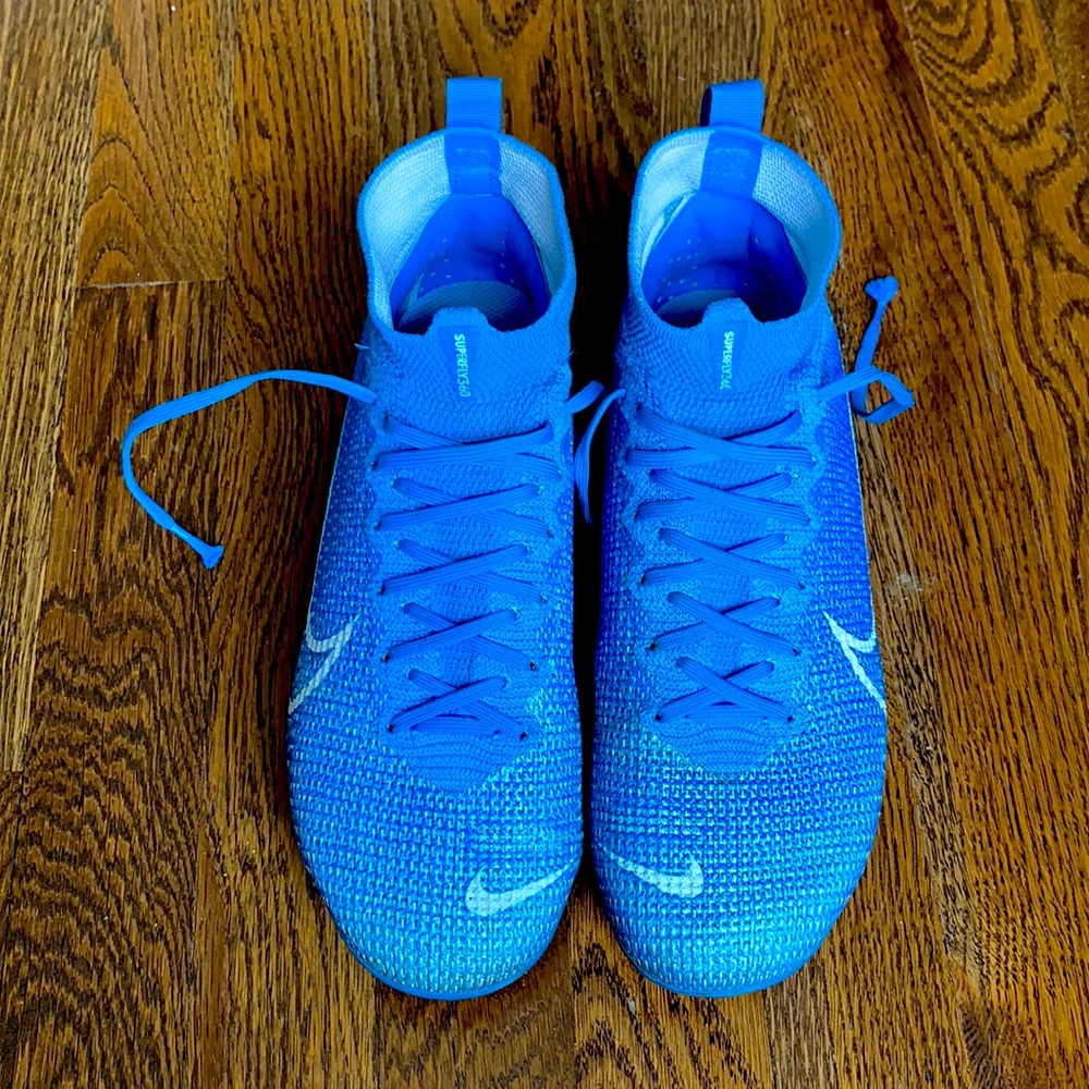 Nike cleats Mercurial SUPERFLY 350 size 6Y